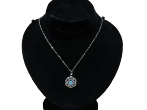 Stylish choker necklaces for women modern style